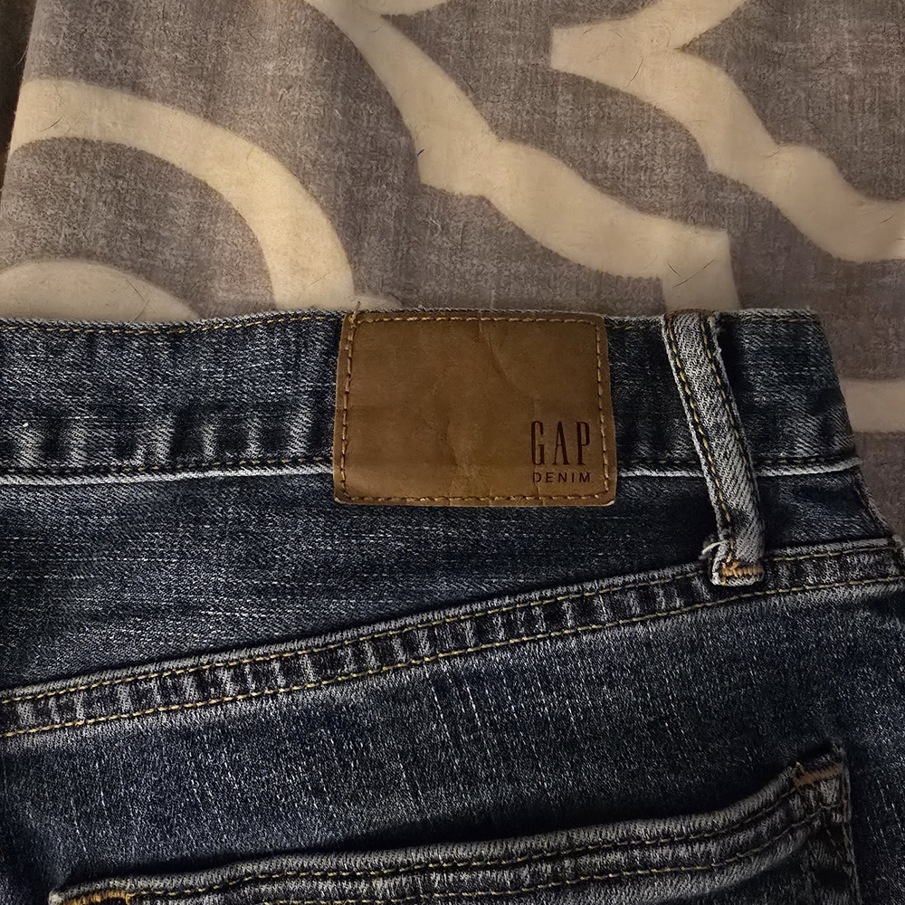 GAP Men's Dark Blue Denim Jeans